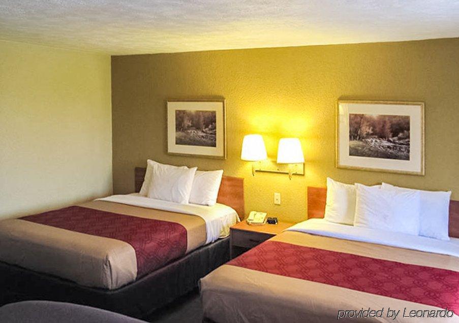 Econo Lodge Ottawa 외부 사진