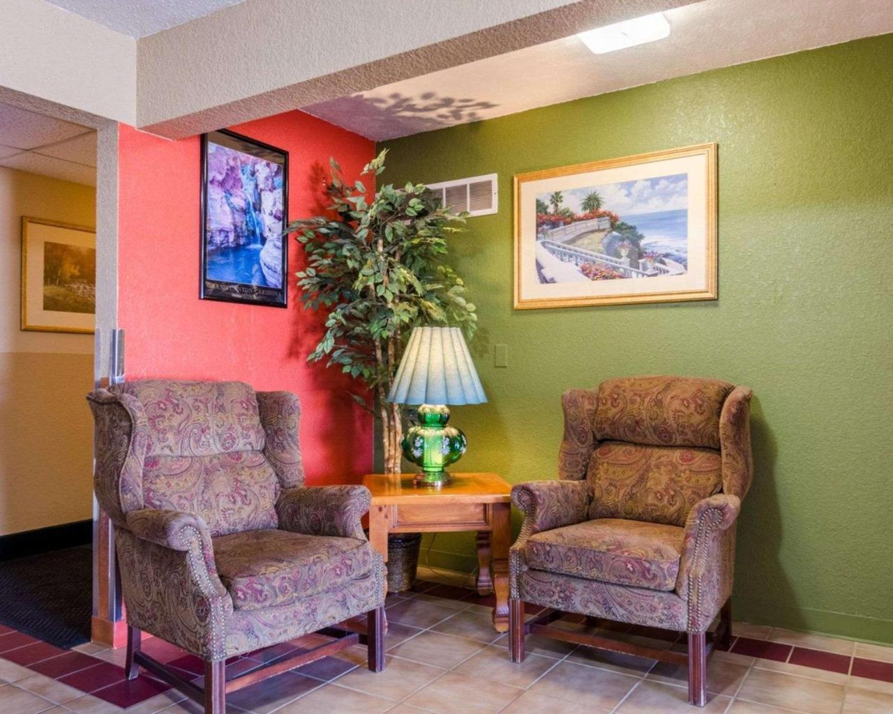Econo Lodge Ottawa 외부 사진